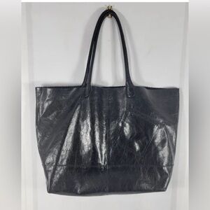 HOBO The Original Patent Leather Tote Bag in Black